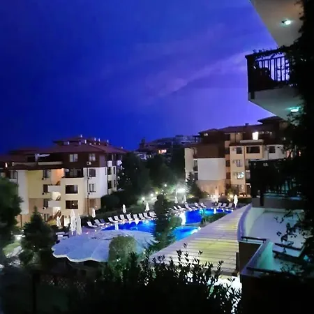 Διαμέρισμα Garden Of Eden *